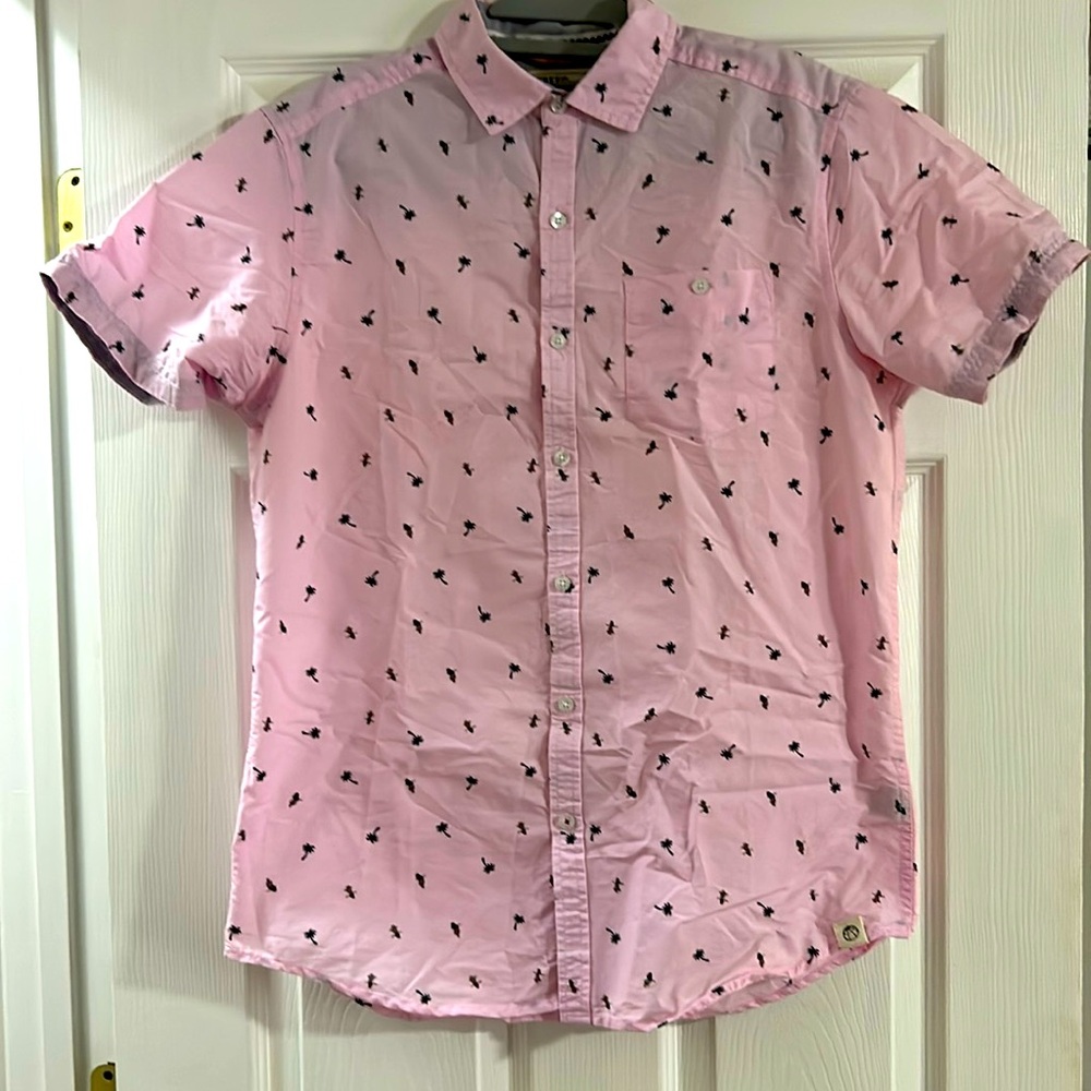 Hula Girl Palm Tree Pink button up shirt size medium Free Planet worn twice